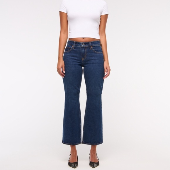 Abercrombie & Fitch Low Rise Cropped Bootcut Jeans - Picture 1 of 6